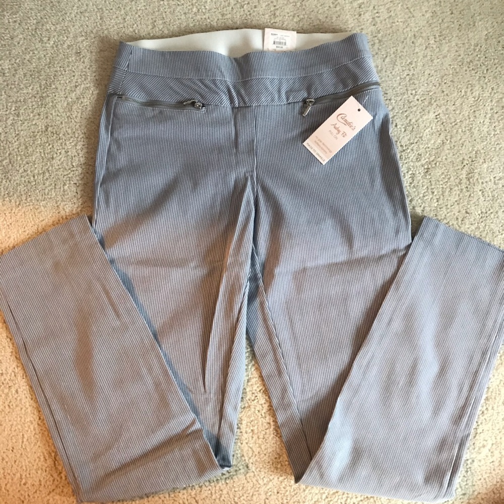 Candies NWT Audrey fit skinny pull on pant